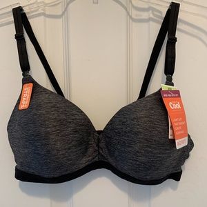 2 WOMENS WARNER'S 36B BRAS (BLACK & GRAY). NWT.